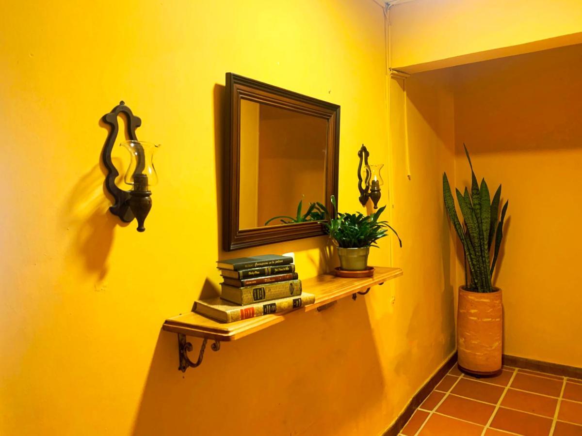 Hotel Porton Colonial Medellin Exterior photo