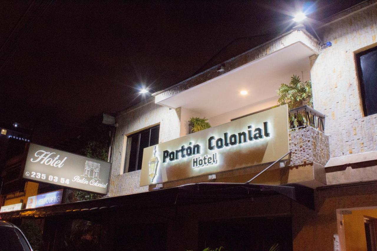 Hotel Porton Colonial Medellin Exterior photo